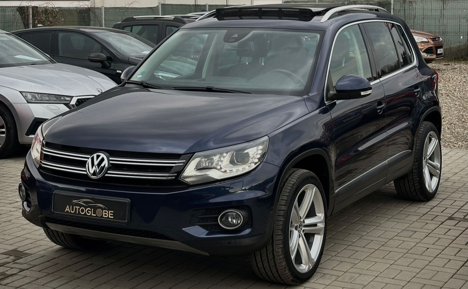 1_Tiguan_Crop2