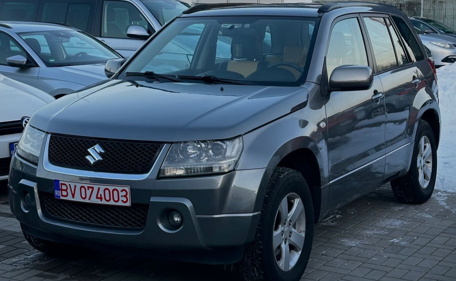 3_Vitara_Crop2